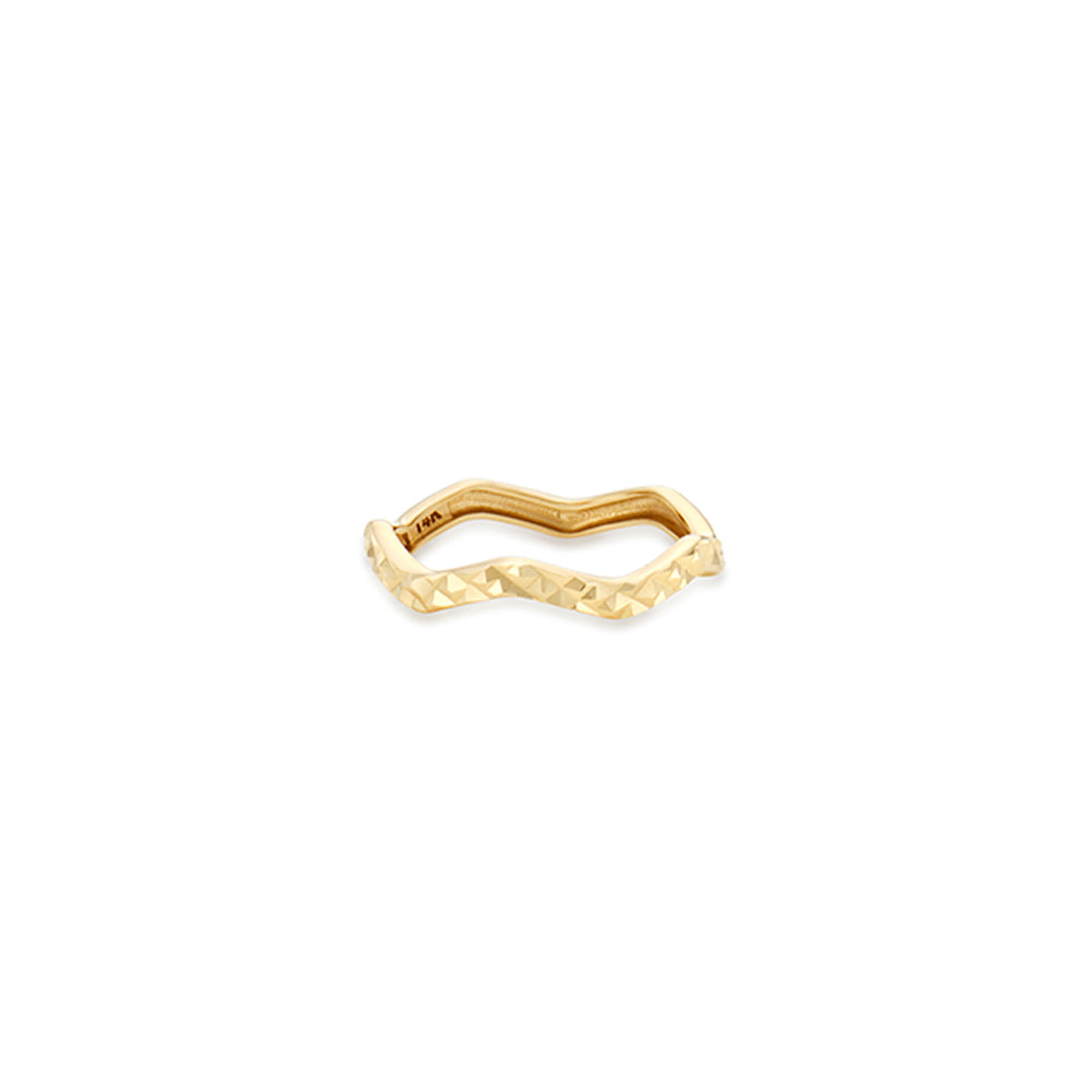 Daily Wave Cutting Gold Ring