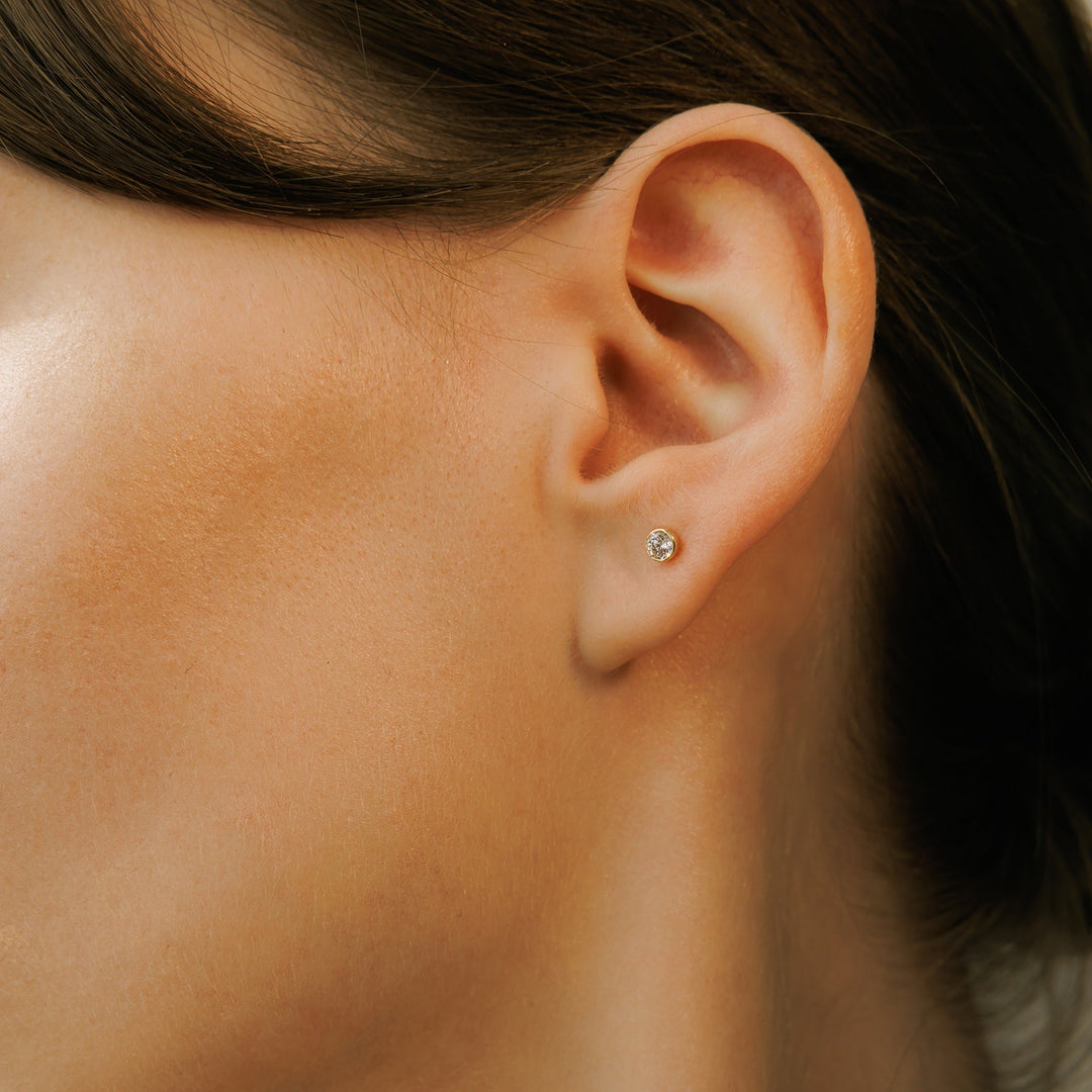 Gold Sparkle Medium Piercing