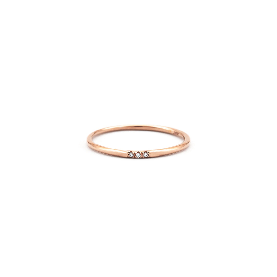 Simple Cluster Three Diamond Ring